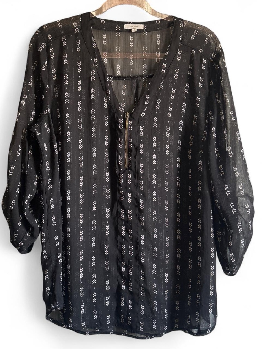 Maurices Black Sheer V-Neck Button-Front Blouse with White Arrow Print size XL